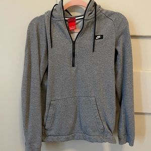 Nike half zip sweatshirt